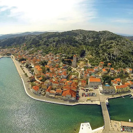 Vakantiehuis Luxurious In