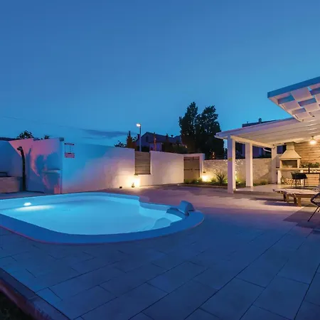 Luxurious In