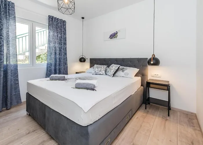 Сasa de vacaciones Gorgeous In Betina (Sibenik-Knin)